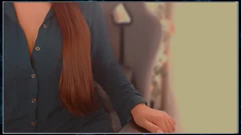 Snapshot of solisgaby chatting on October 15, 2025, 2:06 pm Gaby Solis online show from October 15, 2025, 2:06 pm