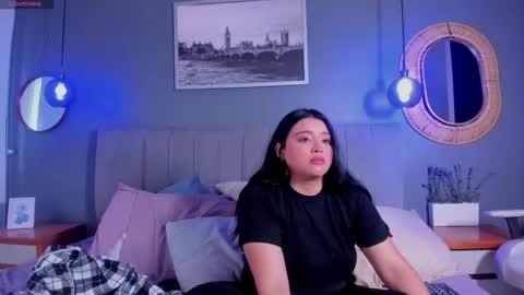 solo_brattdoll online show from May 12, 2026, 2:58 pm