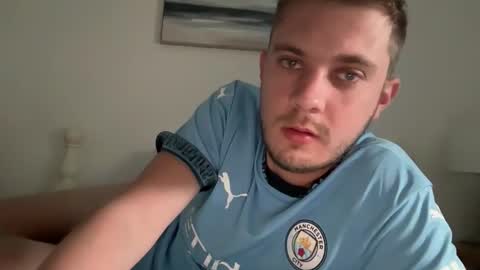 solobrit online show from January 14, 2026, 8:20 am