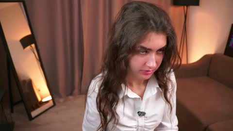 Kate online show from April 28, 2026, 4:28 am