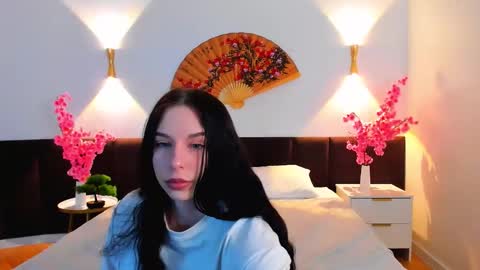 Snapshot of sonataray chatting on February 21, 2026, 3:02 pm Catherine online show from February 21, 2026, 3:02 pm