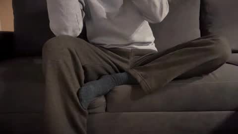 Sondages online show from January 19, 2025, 7:37 pm