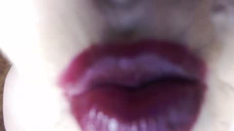 Snapshot of sondrariddle chatting on April 18, 2026, 9:37 pm sondrariddle online show from April 18, 2026, 9:37 pm