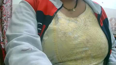 soni88888 online show from December 13, 2024, 1:44 pm