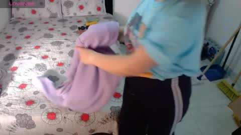 soniafuckboobs online show from April 1, 2026, 12:17 pm