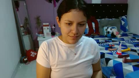 sonialatin69 online show from February 28, 2025, 10:39 pm