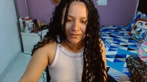 soniaplayass online show from December 23, 2024, 3:23 pm