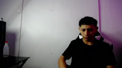 Snapshot of sonic_jess07 chatting on June 1, 2026, 11:45 am sonic_jess07 online show from June 1, 2026, 11:45 am