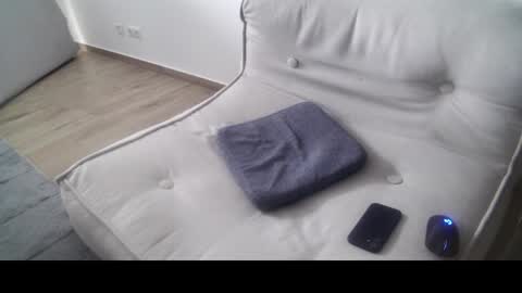 Snapshot of sonnentaugnuu chatting on February 7, 2026, 12:31 pm sonnentaugnuu online show from February 7, 2026, 12:31 pm