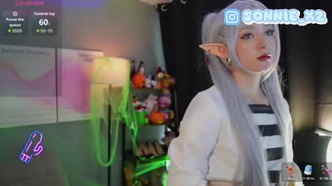 Sonnie online show from October 20, 2025, 1:00 pm