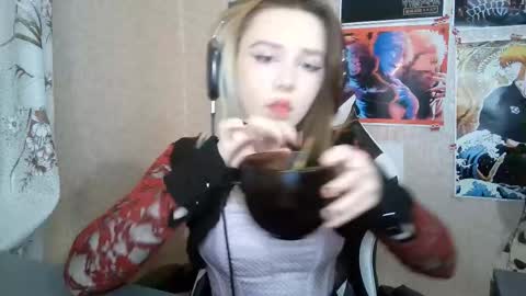 Snapshot of sonwosick chatting on March 20, 2026, 4:12 pm Mila online show from March 20, 2026, 4:12 pm