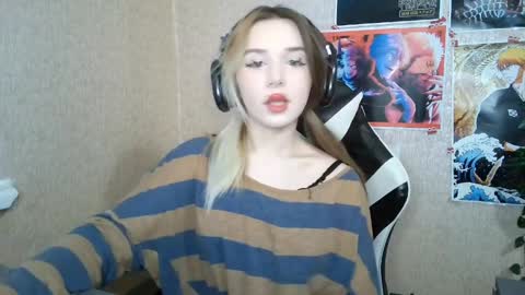 Snapshot of sonwosick chatting on April 2, 2026, 3:31 pm Mila online show from April 2, 2026, 3:31 pm