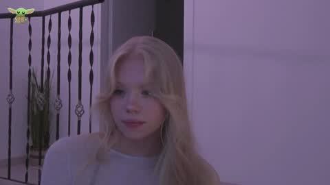 Snapshot of sonyaplush chatting on December 22, 2024, 7:31 pm Sonya Instagram Twitter sonyaplushgirl OnlyFans sonyaplush online show from December 22, 2024, 7:31 pm