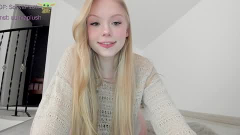 Snapshot of sonyaplush chatting on February 4, 2025, 5:23 pm Sonya Instagram Twitter sonyaplushgirl OnlyFans sonyaplush online show from February 4, 2025, 5:23 pm