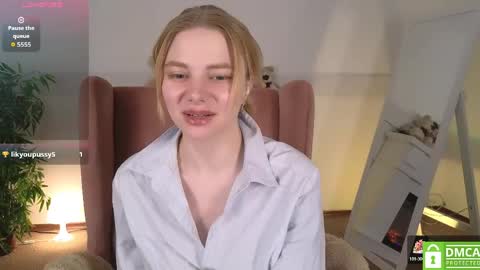 Snapshot of sookonstellita chatting on April 18, 2026, 11:16 pm Litta online show from April 18, 2026, 11:16 pm