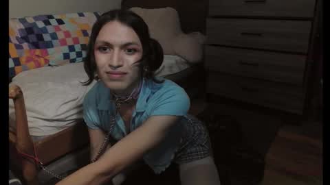 soophiebby online show from November 26, 2025, 2:34 am