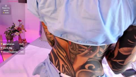 sophi Leone online show from April 3, 2026, 3:15 am