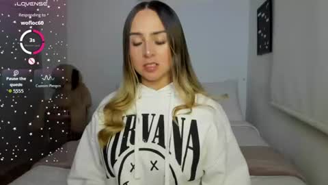 Snapshot of sophi_moreno chatting on July 17, 2026, 3:02 am Sofi online show from July 17, 2026, 3:02 am