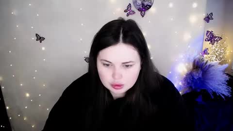 sophia__olsen online show from February 9, 2026, 8:40 am