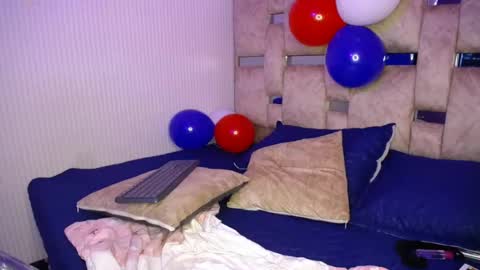 Snapshot of sophia_pink17 chatting on July 6, 2026, 3:03 pm sophia_pink17 online show from July 6, 2026, 3:03 pm