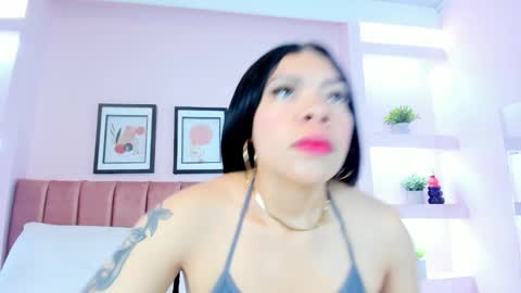 Snapshot of sophia_salem chatting on February 23, 2026, 12:02 pm Sophi online show from February 23, 2026, 12:02 pm