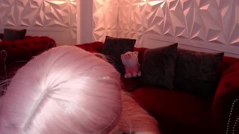 Sophi  online show from March 5, 2026, 6:37 pm