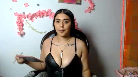 Snapshot of sophiadazza666 chatting on October 17, 2025, 10:34 pm sophia online show from October 17, 2025, 10:34 pm