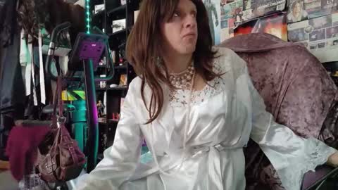Sophie Satin1980 online show from April 20, 2026, 3:48 pm