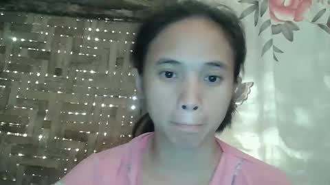 Snapshot of sophie_193 chatting on October 28, 2025, 3:54 am sophie_193 online show from October 28, 2025, 3:54 am