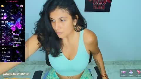Snapshot of sophie__walker chatting on June 9, 2026, 2:12 am Sophia online show from June 9, 2026, 2:12 am