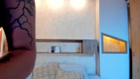 Snapshot of sophie_beaufort chatting on April 21, 2026, 2:51 am Sophieeee online show from April 21, 2026, 2:51 am