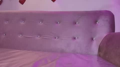 Sophie  online show from February 25, 2026, 7:34 pm