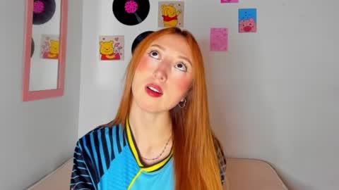 Snapshot of sophie_collins13 chatting on July 14, 2026, 6:40 am Sophie online show from July 14, 2026, 6:40 am