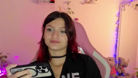 Snapshot of sophie_dolly_ chatting on January 11, 2025, 8:54 pm sophie doll online show from January 11, 2025, 8:54 pm
