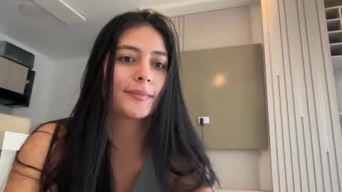 Sophie online show from April 9, 2026, 11:59 am