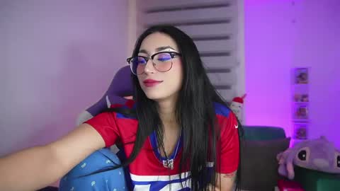 Snapshot of sophie_soft69 chatting on April 25, 2026, 5:32 am sophie_soft69 online show from April 25, 2026, 5:32 am