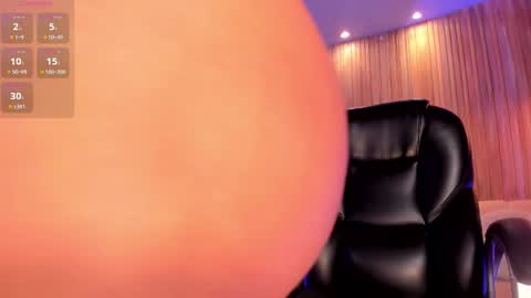 Sophie online show from February 28, 2025, 5:15 am