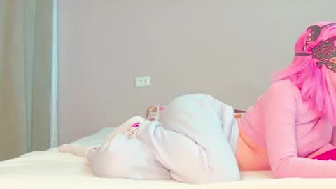 Snapshot of sophiechan69 chatting on September 16, 2025, 1:34 pm ShopieChan69 online show from September 16, 2025, 1:34 pm