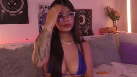 Sophiee  online show from March 22, 2026, 2:04 am