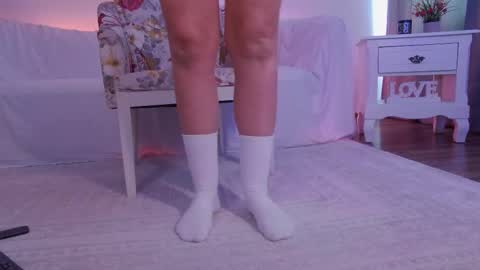 Snapshot of sophieerain chatting on March 27, 2026, 2:50 pm Sophie Rain online show from March 27, 2026, 2:50 pm