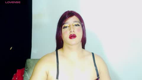 Snapshot of sophiehillsxo chatting on June 13, 2026, 5:55 pm sophiehillsxo online show from June 13, 2026, 5:55 pm