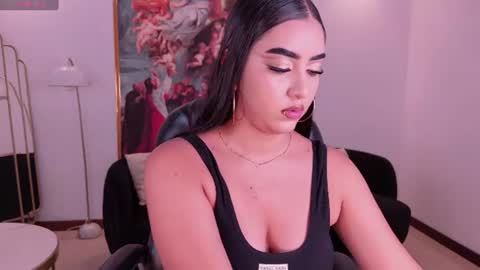 Sophie online show from July 2, 2026, 4:18 am