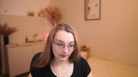 Emma online show from May 23, 2026, 12:31 pm