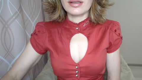 Snapshot of sophiemisss chatting on October 17, 2025, 8:39 am Sophiemisss online show from October 17, 2025, 8:39 am