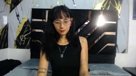 sophieesmithcs online show from May 6, 2026, 1:36 am
