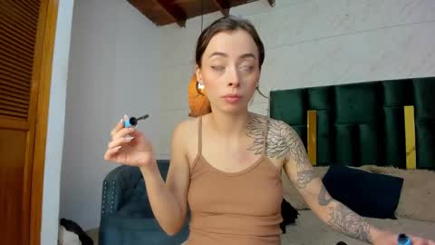 Snapshot of sophiia_gomezz_ chatting on December 15, 2024, 4:15 pm sophi online show from December 15, 2024, 4:15 pm