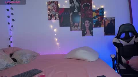 Sophie online show from January 17, 2025, 11:38 am