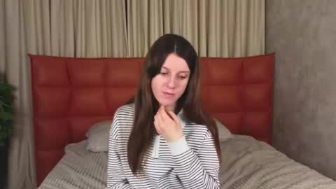 sorayanox online show from November 29, 2025, 3:04 pm