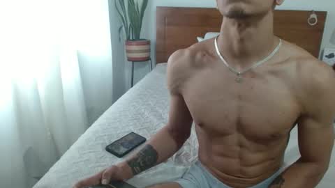 Snapshot of sornero777111 chatting on October 7, 2025, 7:22 pm businessman online show from October 7, 2025, 7:22 pm