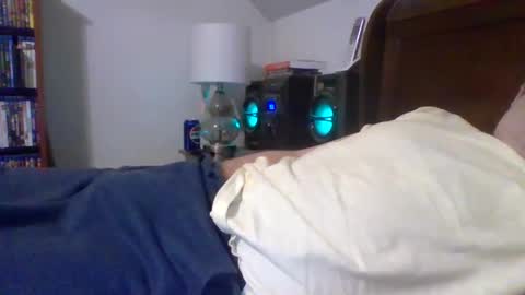 sosofaggot online show from December 16, 2024, 8:31 am